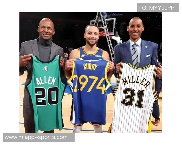 四人得分20展现团队篮球魅力库里期待继续打出精彩表现