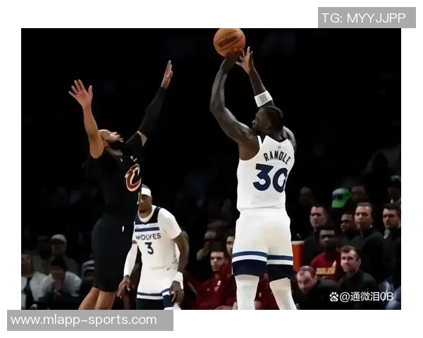 森林狼全队三分火力全开43投22中命中率高达511