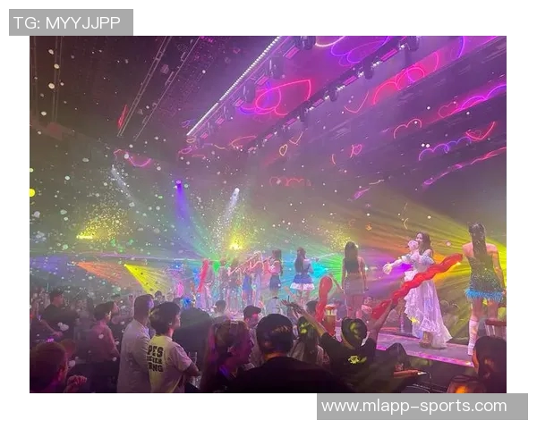 阿里纳斯谈生活选择:播客比夜店更有意义队友凌晨仍在狂欢 阿里纳斯谈生活选择:播客比夜店更有意义队友凌晨仍在狂欢