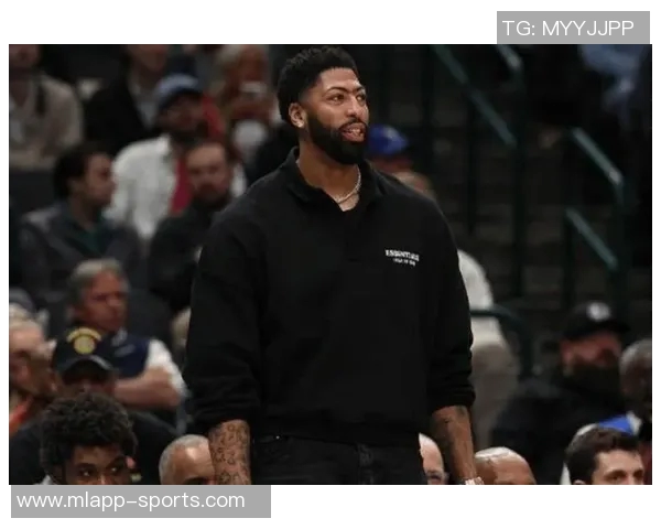 浓眉称赞欧文为名人堂级别球员希望他尽快回归但不催促复出 浓眉称赞欧文为名人堂级别球员希望他尽快回归但不催促复出