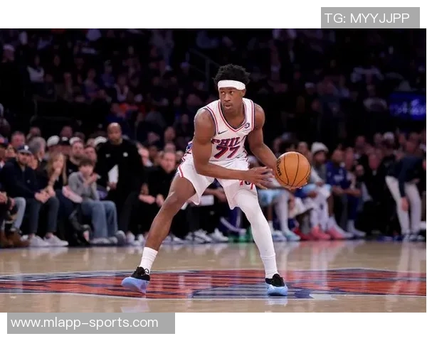 埃奇库姆专注胜利不在乎他人比较展现坚定信念